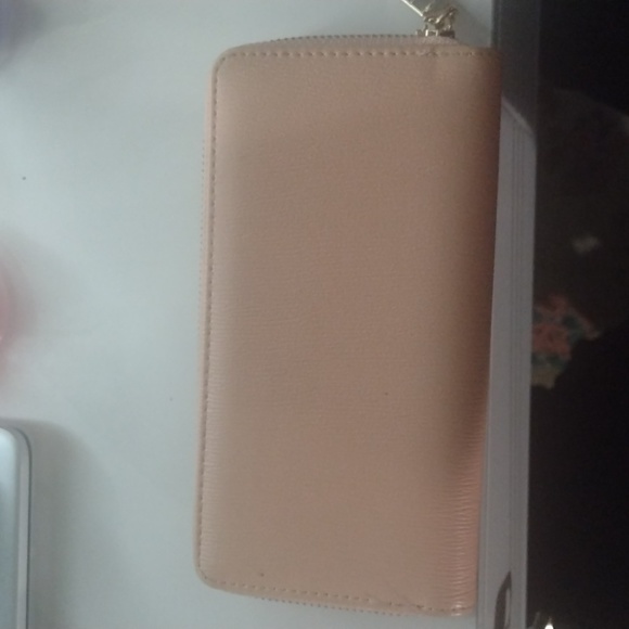 Wallet - Picture 2 of 2